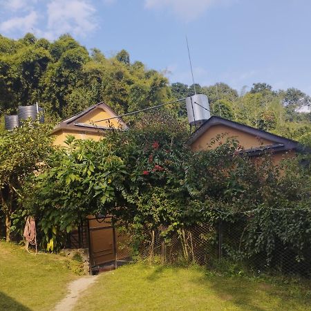 Hotel Tourist Residency Pokhara Bagian luar foto