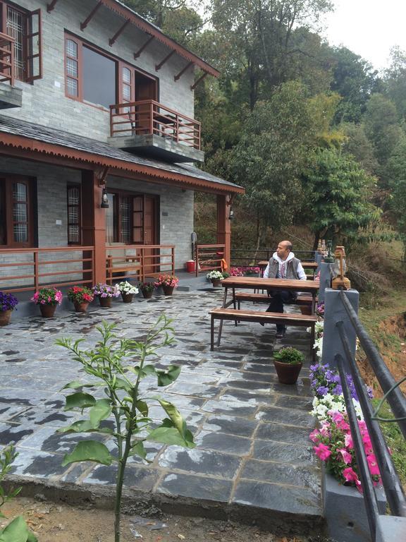 Hotel Tourist Residency Pokhara Bagian luar foto