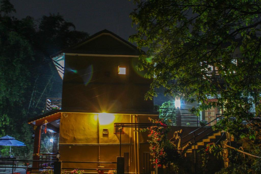 Hotel Tourist Residency Pokhara Bagian luar foto