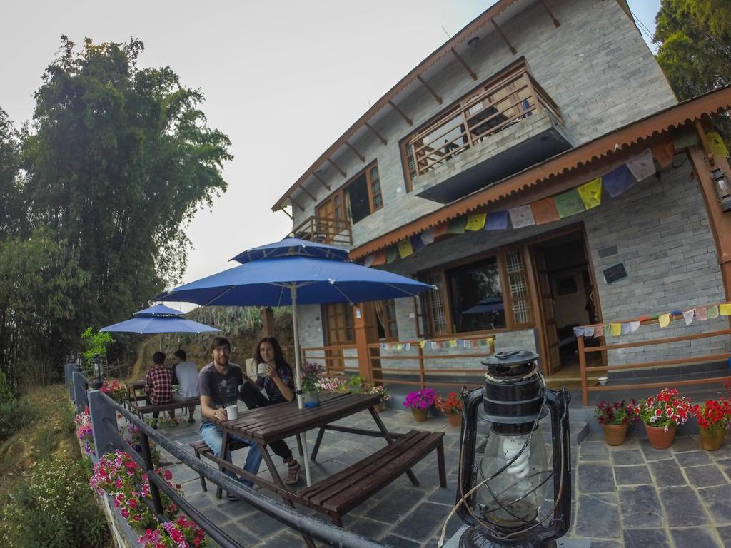Hotel Tourist Residency Pokhara Bagian luar foto