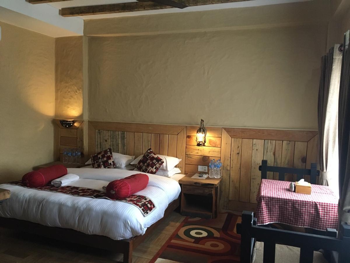 Hotel Tourist Residency Pokhara Bagian luar foto