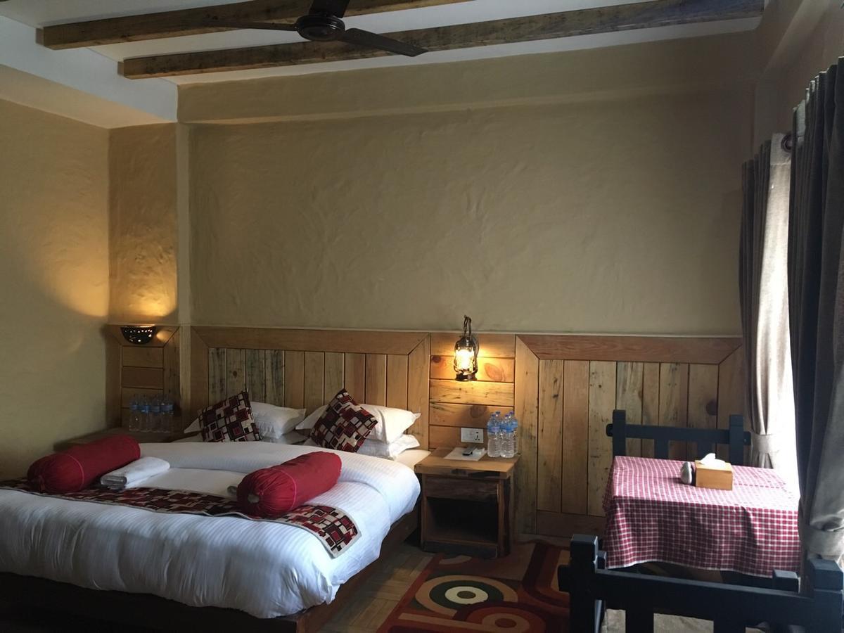 Hotel Tourist Residency Pokhara Bagian luar foto