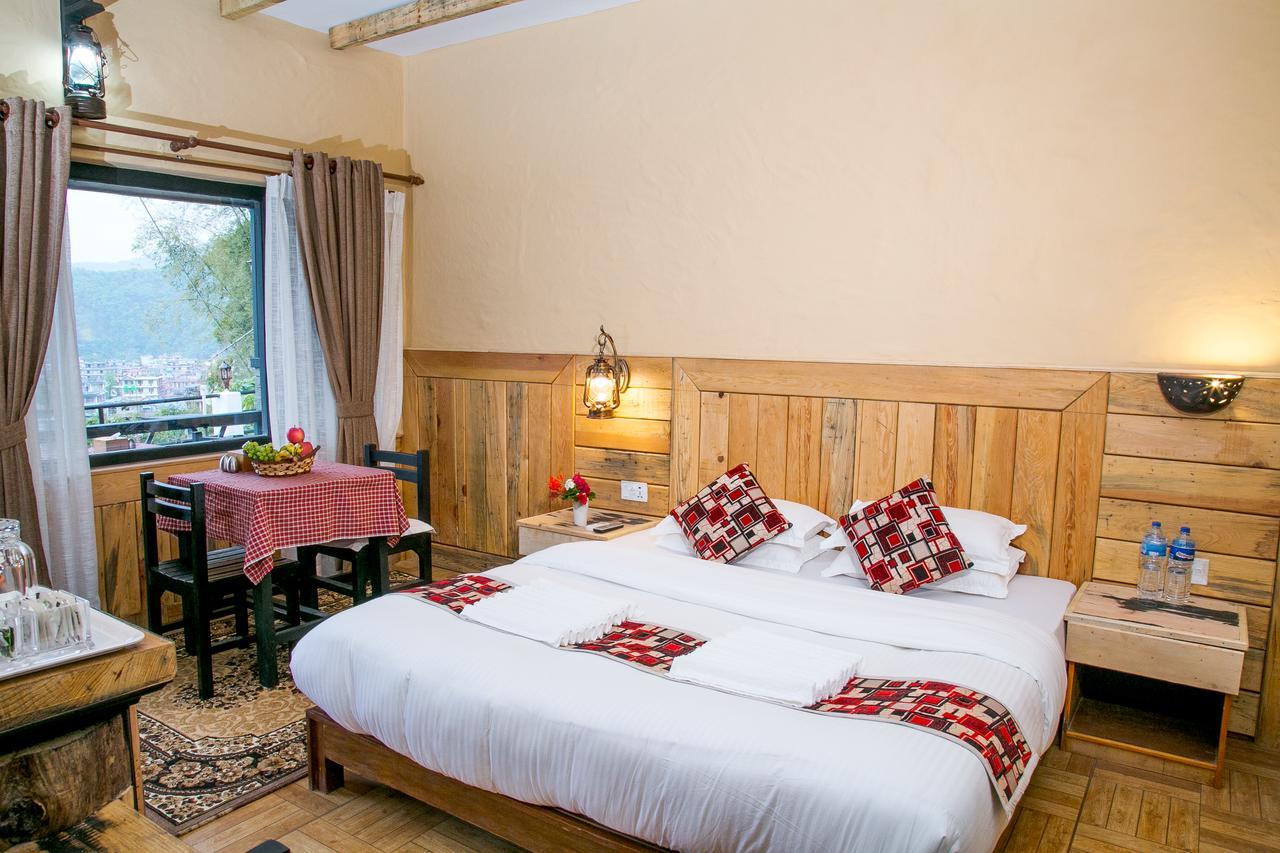 Hotel Tourist Residency Pokhara Bagian luar foto