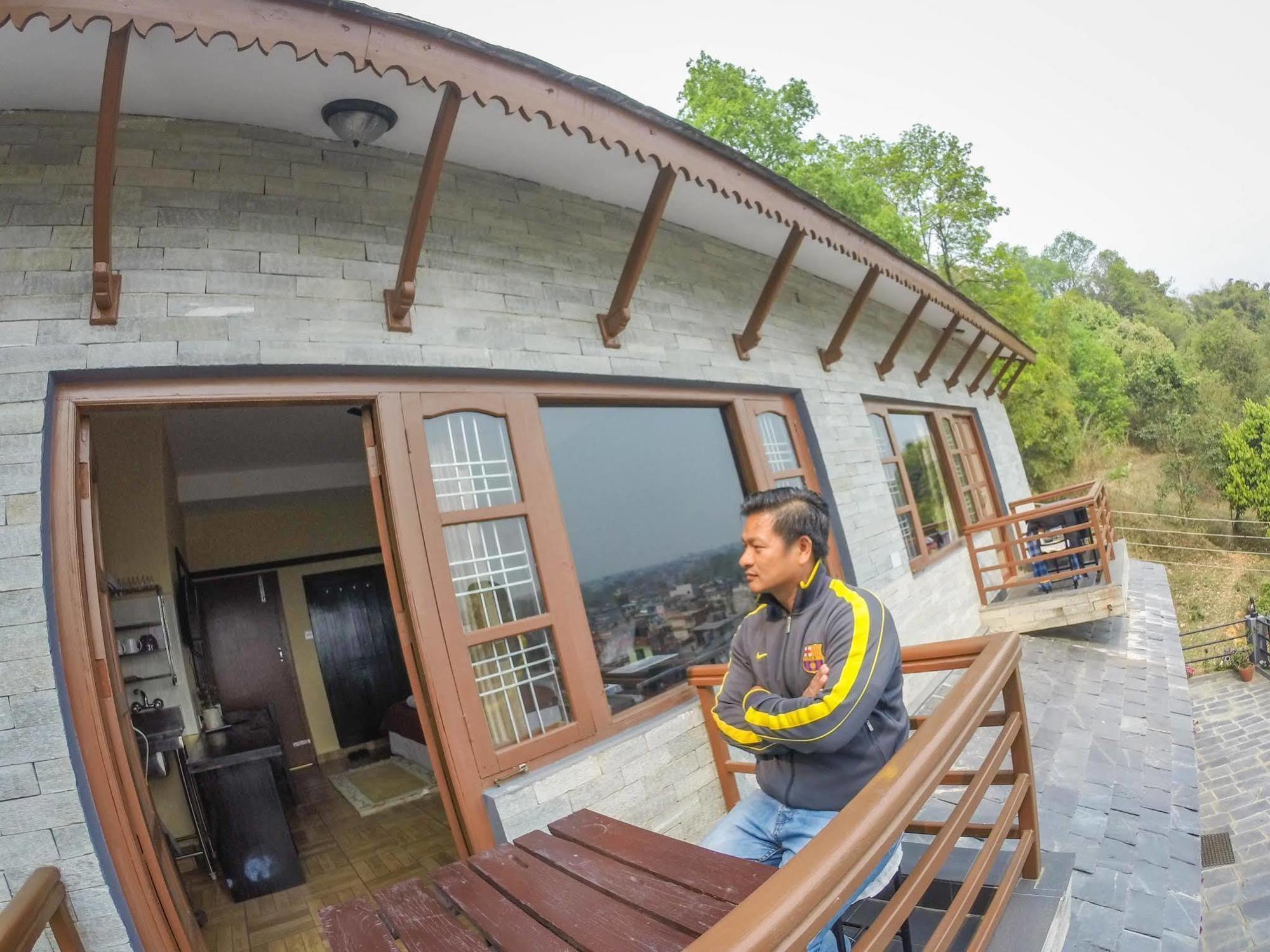Hotel Tourist Residency Pokhara Bagian luar foto